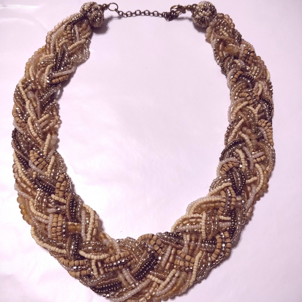 Francesca's Beaded Necklace Rose Tones